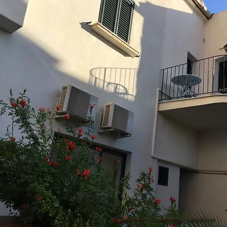 Bed & Breakfast Natoli 3*